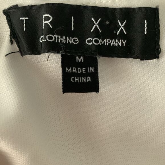 Trixxi White Textured Mini Dress Size M - Picture 8 of 10